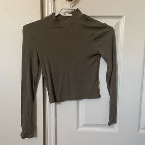 Cropped ribbed long sleeve